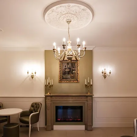 La Rondinella Boutique & Cafe Bed & Breakfast *