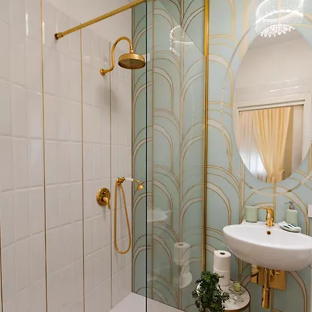 Bed & Breakfast La Rondinella Boutique & Cafe