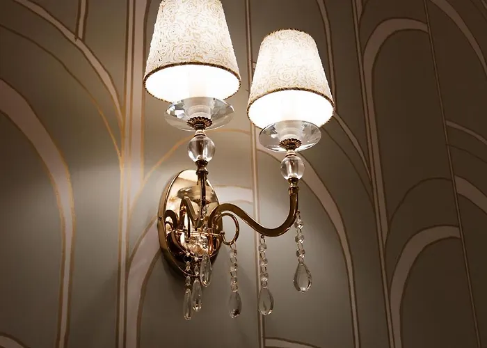 La Rondinella Boutique Rooms&café *